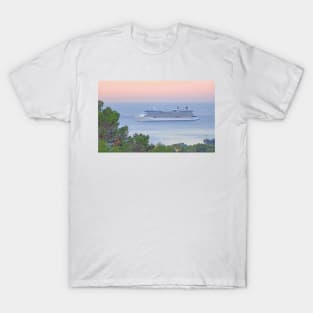 morning cruise T-Shirt